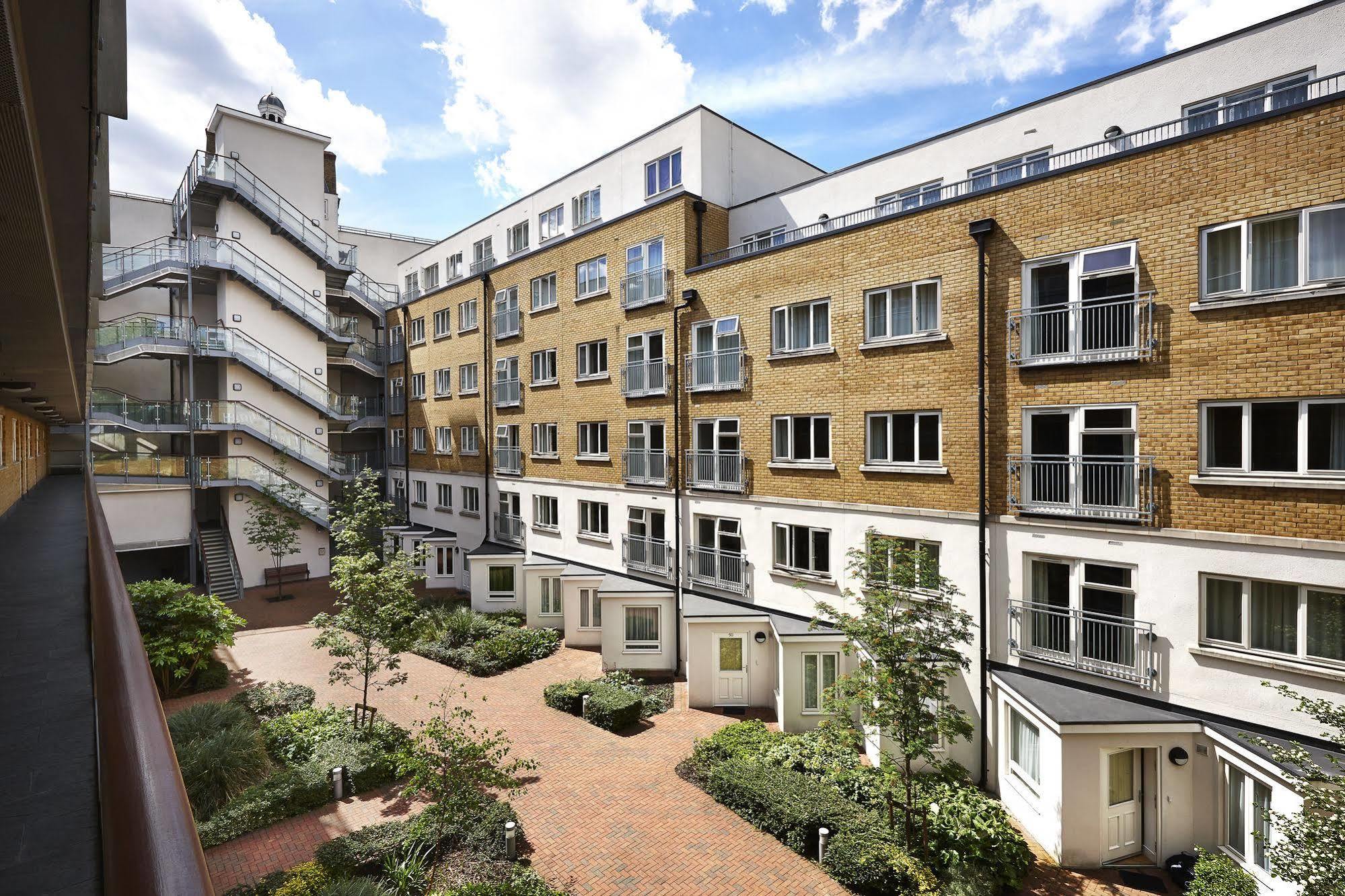 Marlin Apartments Commercial Road - Limehouse London Exterior photo